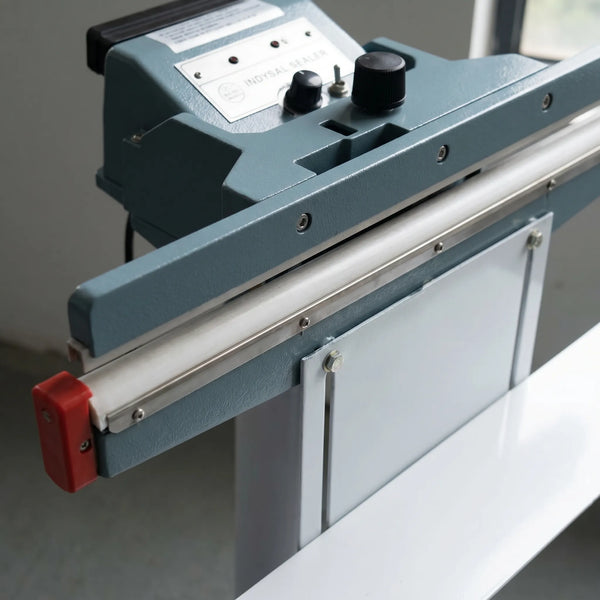 Thermosoudeuse Industrielle sur Pied à Pédale 300mm - Mercier